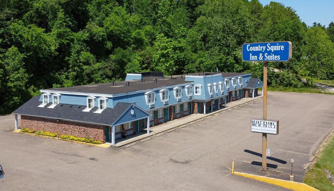 Country Squire Inn And Suites Coshocton Eksteriør bilde
