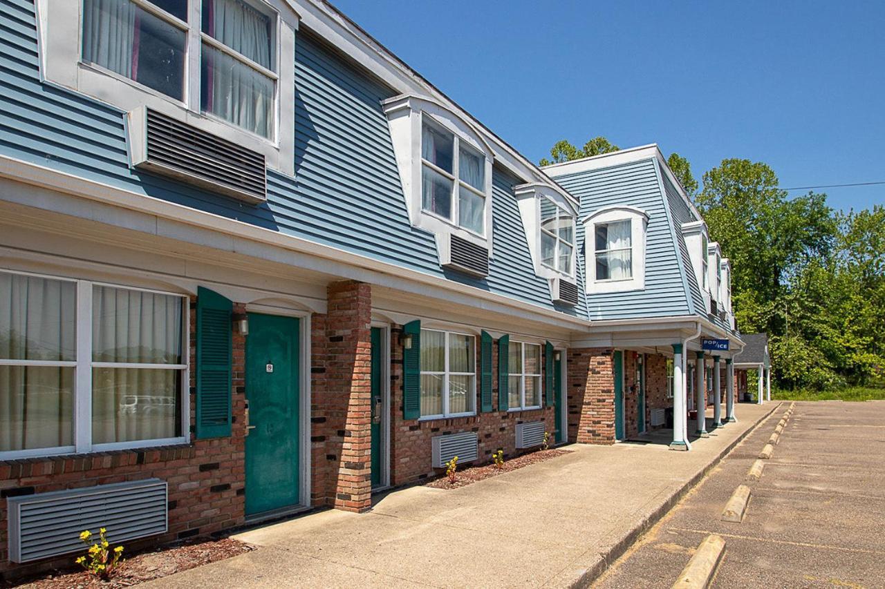 Country Squire Inn And Suites Coshocton Eksteriør bilde